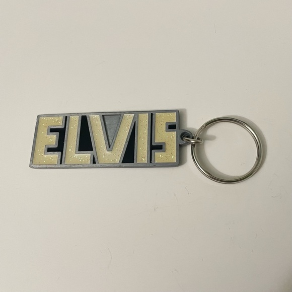 Elvis Presley Logo Keyring - Picture 11 of 11